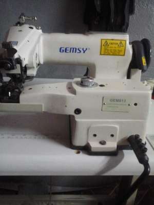 Masina cusut stafir GEMSY