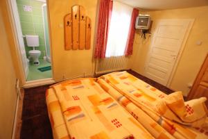 CAZARE CAPALNA CAMERE TWIN