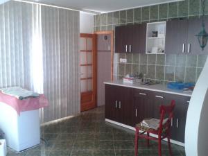 Navodari - Apartament 2 camere,   confort maxim,  LIBER