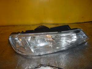 Far Peugeot 407 Drapta De Vanzare