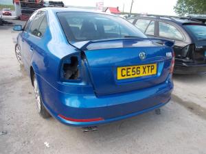 Dezmembrez skoda octavia