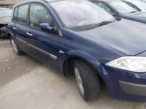 dezmembrez renault megan