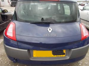 dezmembrez renault megan