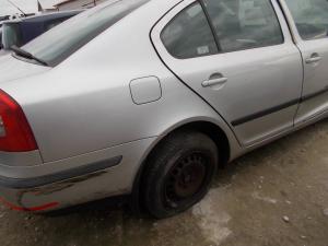 dezmembrez skoda octavia 2 2008