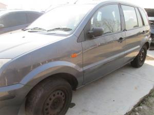 Dezmembrez ford fusion