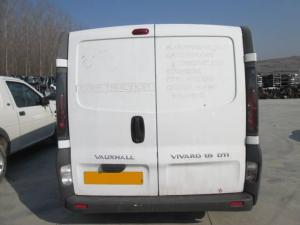 dezmembrez opel vivaro