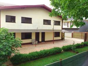 Proprietar Vand Vila P+1 - 4 Camere 2 Bai - Zona Metrou Dimitrie Leonida