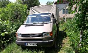 Dezmembrez VW t4 motor 2.4 diesel