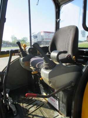 Mini excavator JCB 8027
