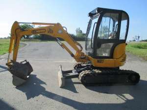 Mini excavator JCB 8027