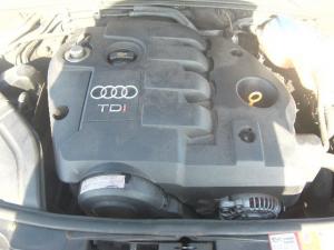 Dezmembrez audi a4 2003 1.9