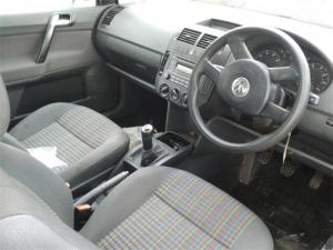 Dezmembrez vw polo 2006 1.2