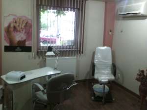 inchiriere salon de infrumusetare iasi