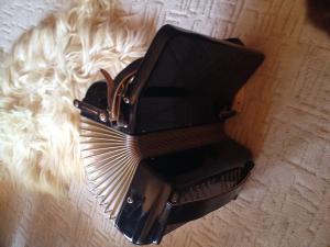Acordeon HOHNER VERDI II M IMPECABIL!!!