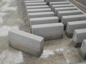 BORDURI  BETON    NAD Cornetu